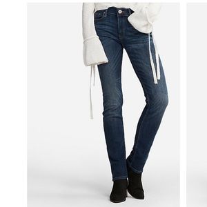 Dark wash Express skinny mid rise jeans, Sz 6R GUC